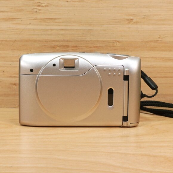 Konica Zoom FX50 35mm Point And Shoot Film Camera - Picture 8 of 11